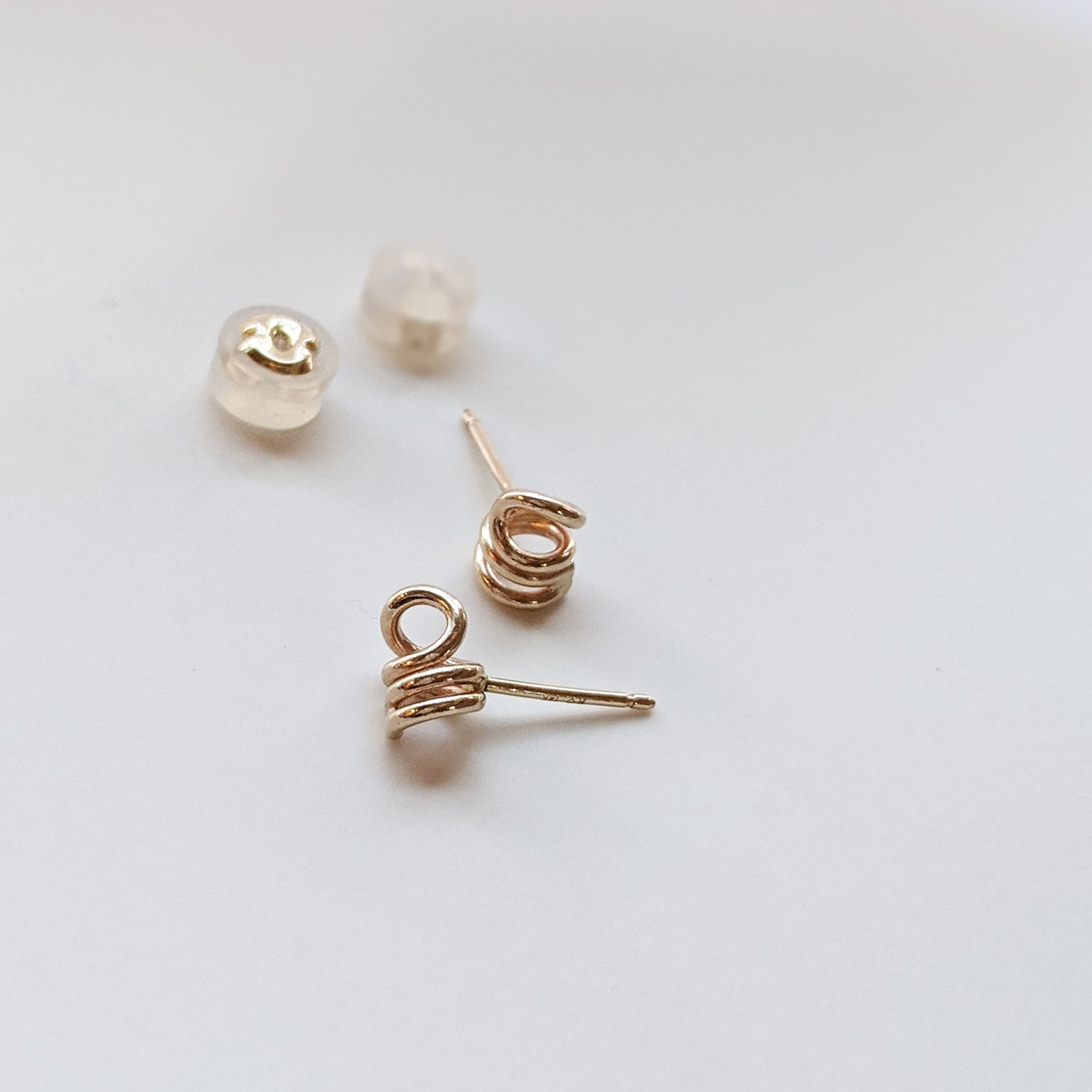 dainty 14k gold coiled wire studs