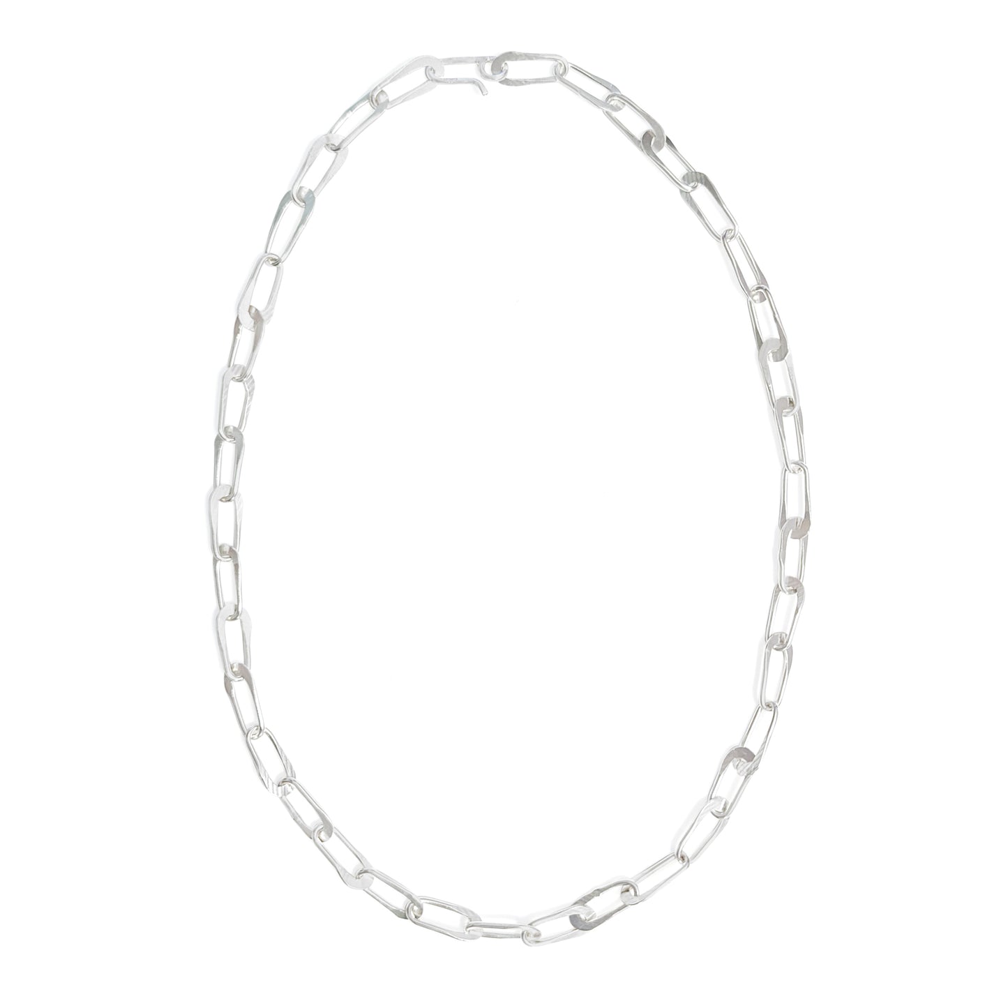 silver hammered oval chain link necklace