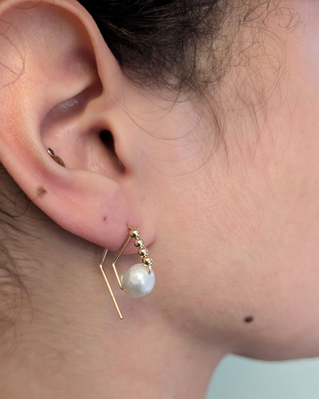 14K Brea Pearl Hoops