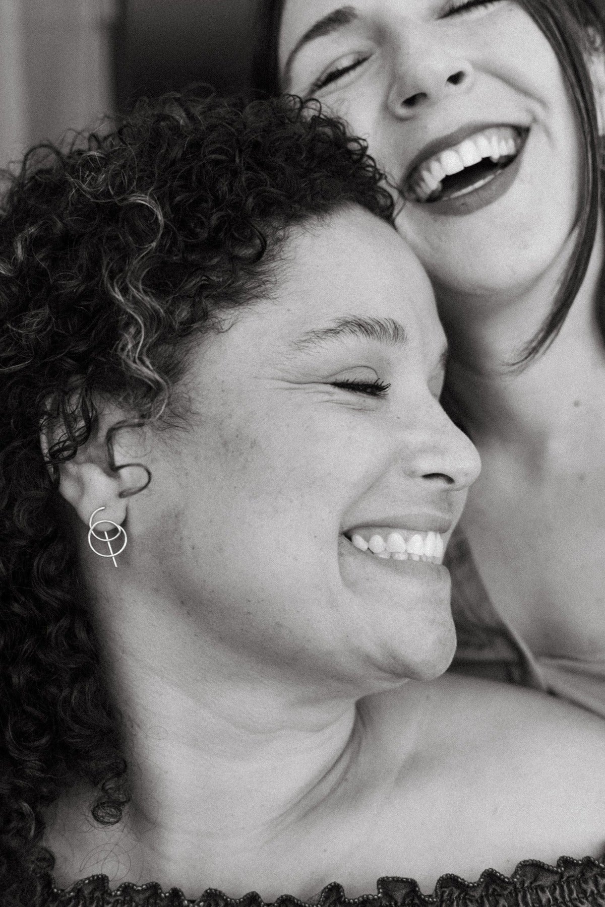 silver circular spiral threader hoop earrings