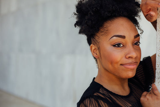 gold zigzag delicate wire hoops