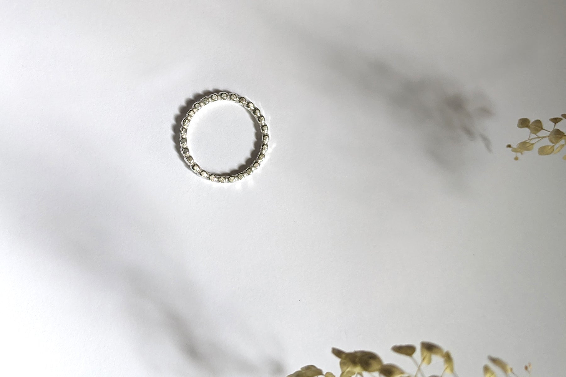 Diamond-like beaded ring in silver