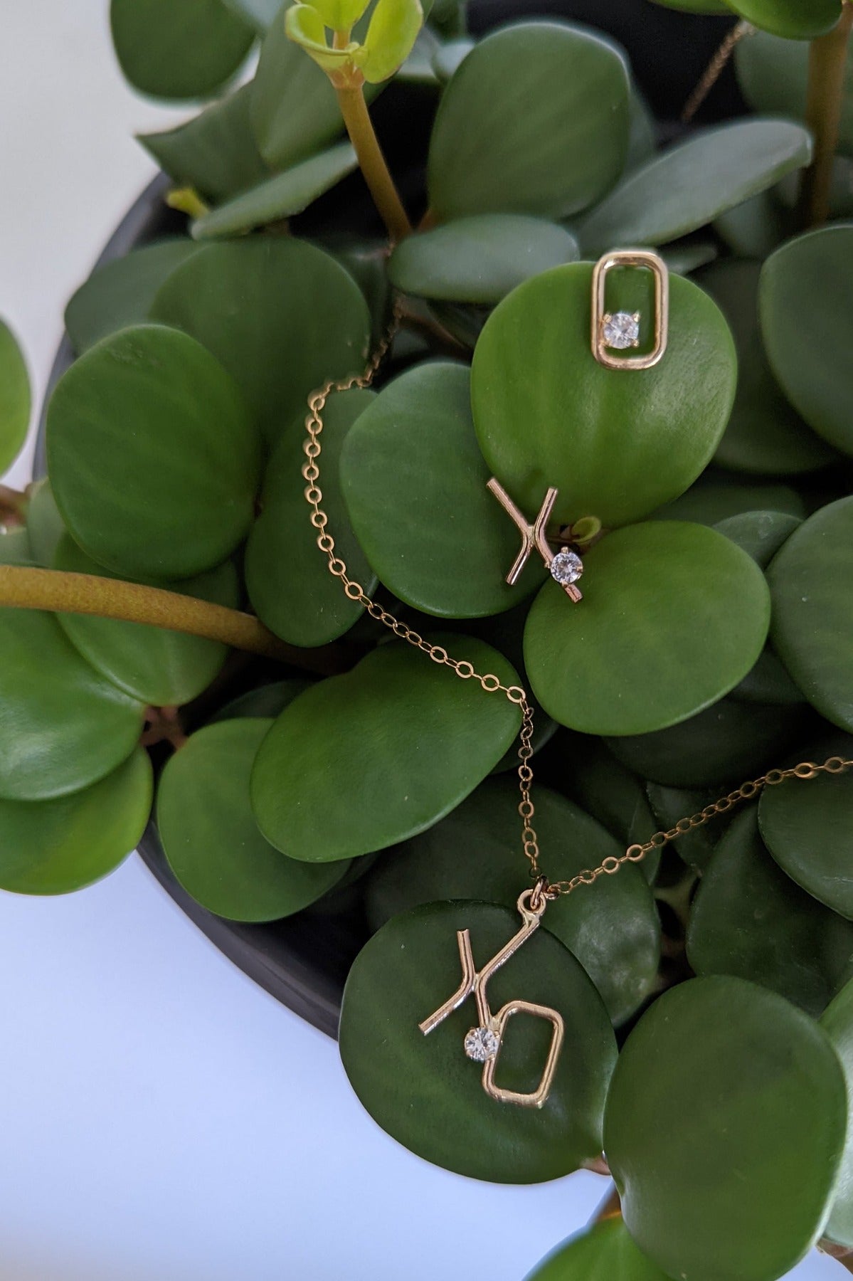 14K gold XO diamond studs and necklace set