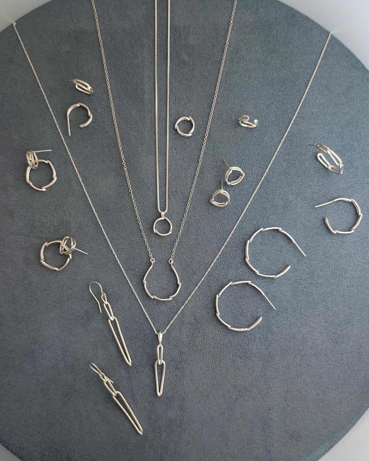 Ora Necklace