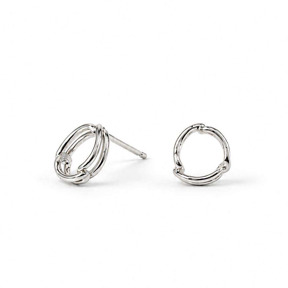 Ora Studs