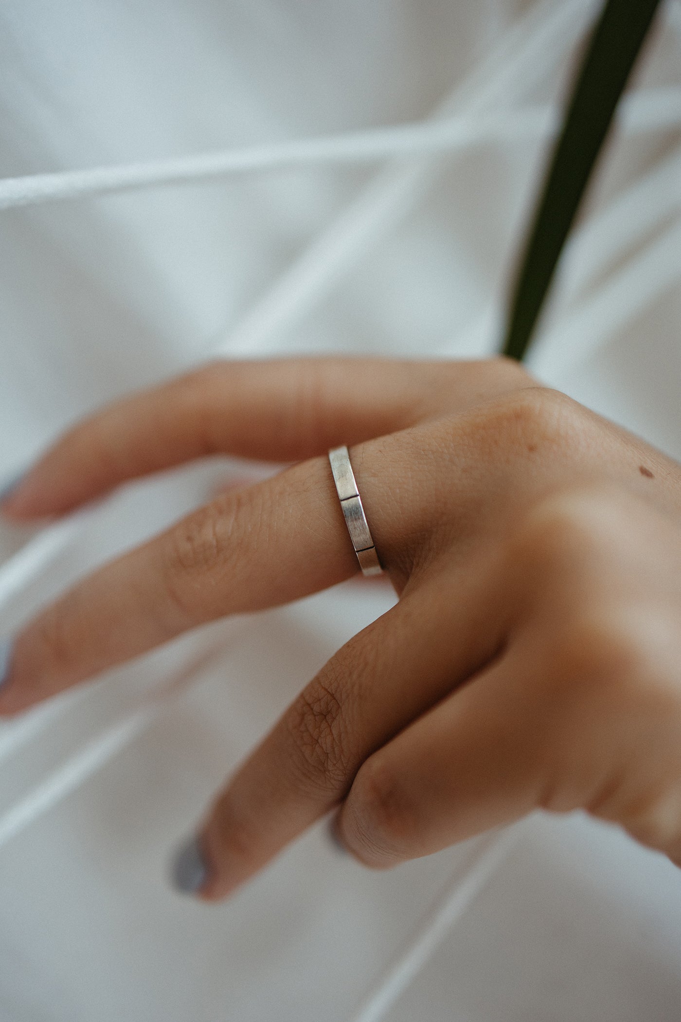 Everyday Wear Diamond Ring with Glitzy Diamonds – Radiant Bay
